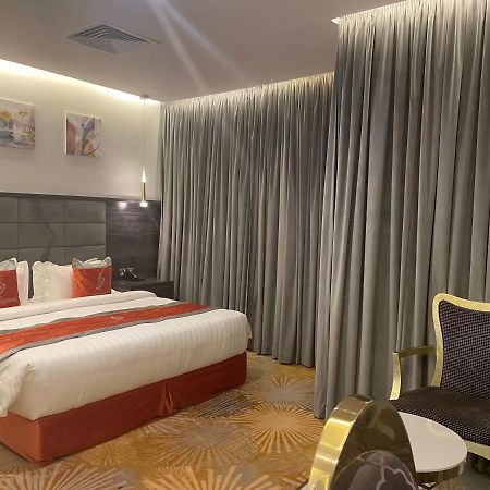 Wahaj Hotel Apartments 2 Кувейт Екстериор снимка