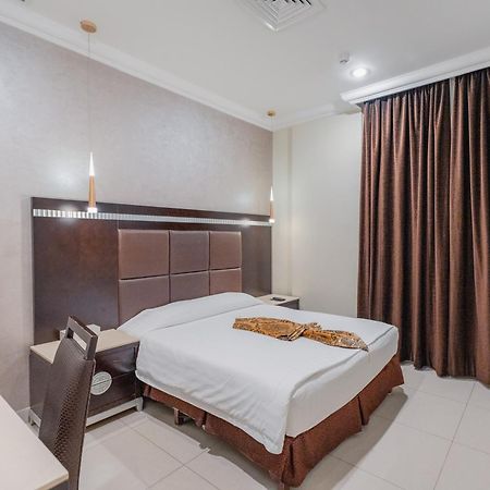 Wahaj Hotel Apartments 2 Кувейт Екстериор снимка