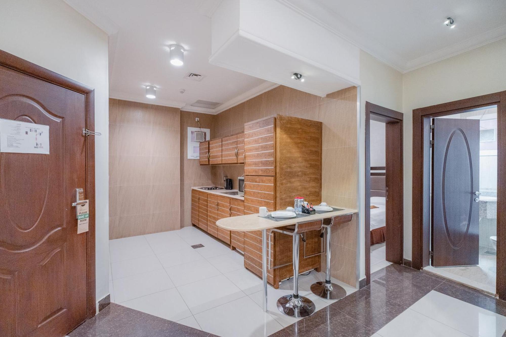 Wahaj Hotel Apartments 2 Кувейт Екстериор снимка