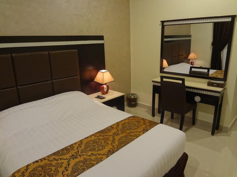 Wahaj Hotel Apartments 2 Кувейт Екстериор снимка