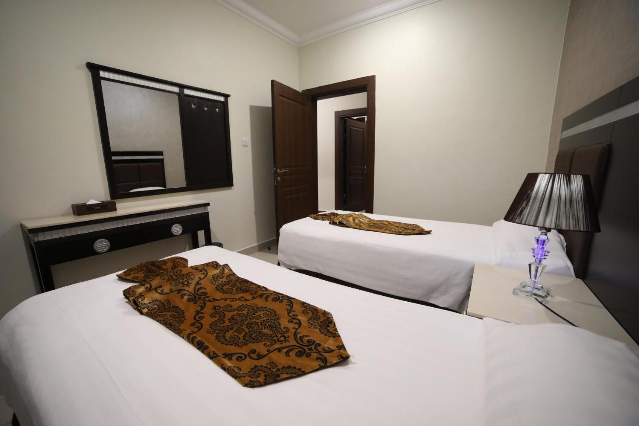 Wahaj Hotel Apartments 2 Кувейт Екстериор снимка