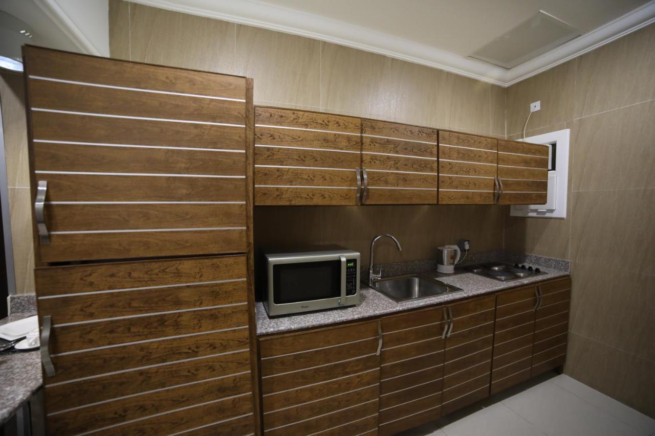 Wahaj Hotel Apartments 2 Кувейт Екстериор снимка